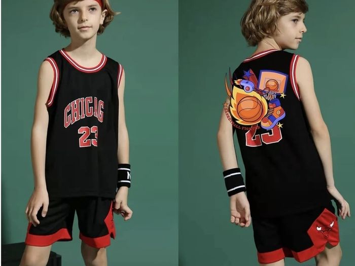 Boys 2 Piece Sleeveless Basketball Training Jersey and Shorts Set