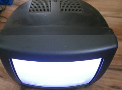 Retro Vintage TV Sanyo 14M1 14" CRT Retro Gaming Television No Remote Used Works Well
