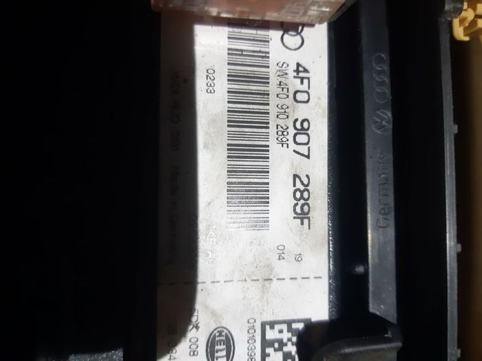 AUDI A6 C6 Convenience Comfort Control Module Unit 4F0907289F