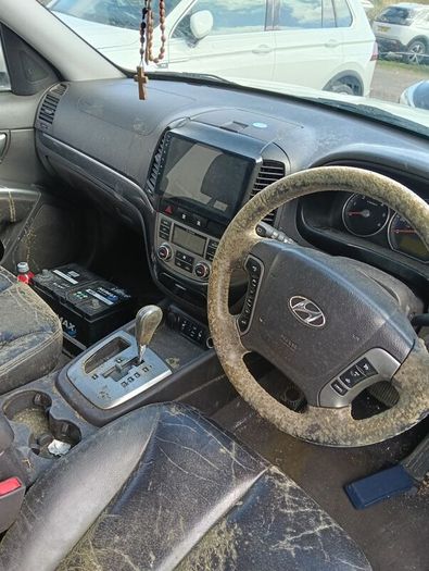 2012 Hyundai Santa Fe parts