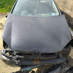 car part . VW golf 07 bonnet black mk 5