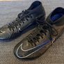 Nike men's size 8 football boots Image 5