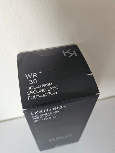 Liquid skin Kiko Milano Second skim foundation  new