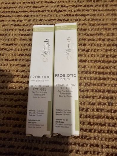 Brand New Skinchemist probiotic eye gel15ml (full size) with package