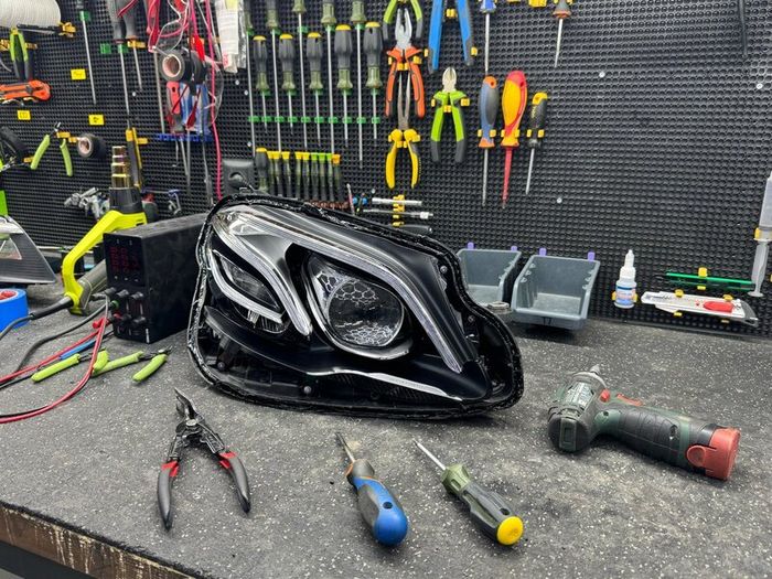 Headlights Repair