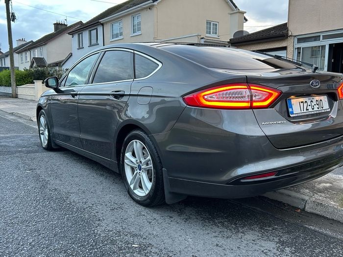 2017 Ford Mondeo