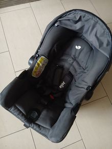 Joie ISnug2 Baby car seat