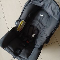 Joie ISnug2 Baby car seat