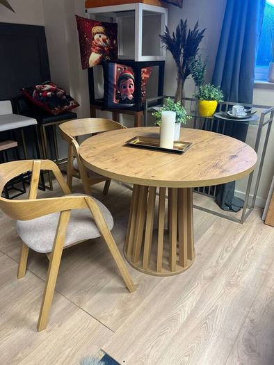 Tovo Extendable Round Dining Table Laminated 100-140cm