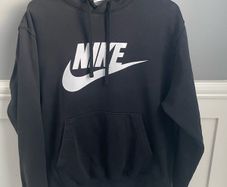 Nike Hoodie - Size Medium