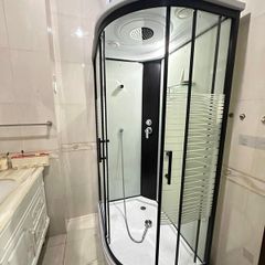 shower room, shower tray, shower base