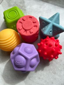 Baby sensory soft balls