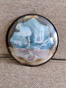 Lourdes Perpetual Calendar 1968 Adjustable wall hanging FREE STANDARD POSTAGE INCLUDED