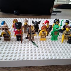 lego complete set of series 5 CMFs