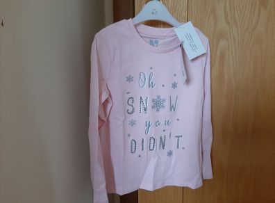 Girls top BNWT  Age 6-7