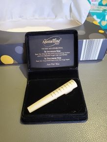 Ring adjuster