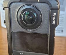 DJI Osmo 360 & cage