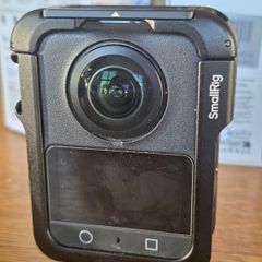 DJI Osmo 360 & cage