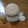 Scentbug with extra pad refills and fragrance oil Image 2