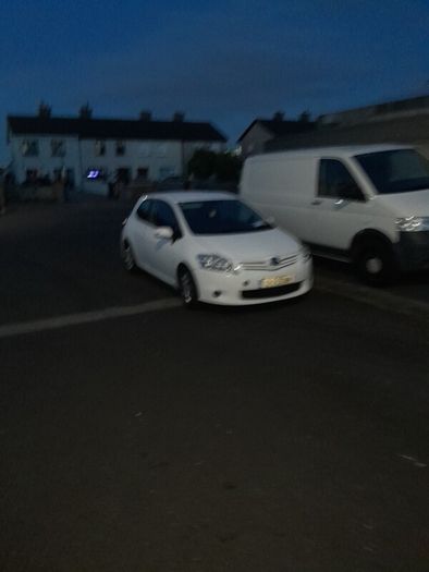 toyoa auris van