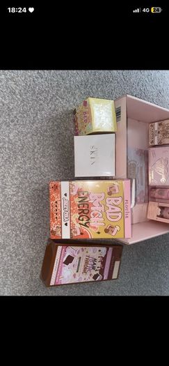 Plouise makeup and skincare box
