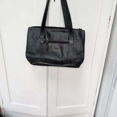 Firenzo Castelli Black Leather Bag