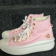 Pink valentines converse