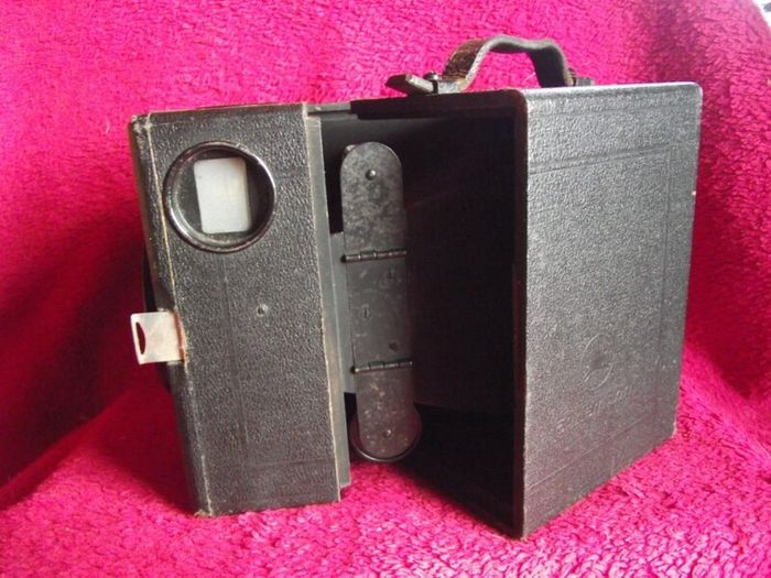 Ernemann "Film K" 6x9 Box Camera With Original Shop Box - Circa 1920 - 1926