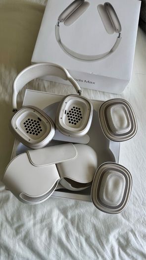 Apple AirPods Max