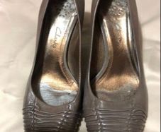 Ladies clarks shoes size 5.5