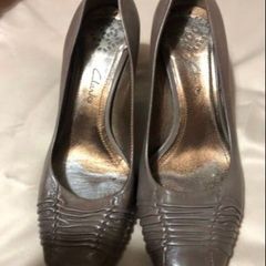 Ladies clarks shoes size 5.5