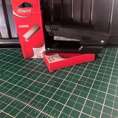 Maped Essential Metal Half Strip Stapler 26/6 25pg