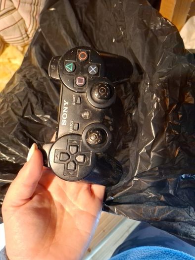 playstation 3 & 2 controllers & 9 games
