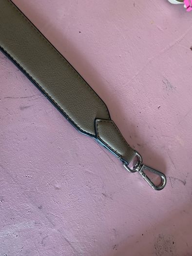 Boss handbag straps