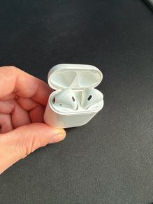 Apple Airpods 2nd Generation