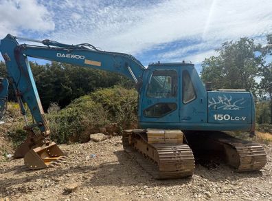 Daewoo excavator