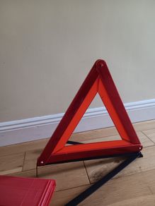 Warning Triangle / Accident