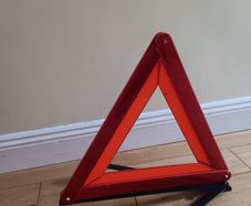 Warning Triangle / Accident