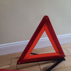 Warning Triangle / Accident