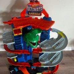hot wheels garage