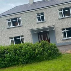 blue bangor slates and cement ridgetiles