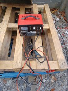 12v/24v 230v Battery Charger