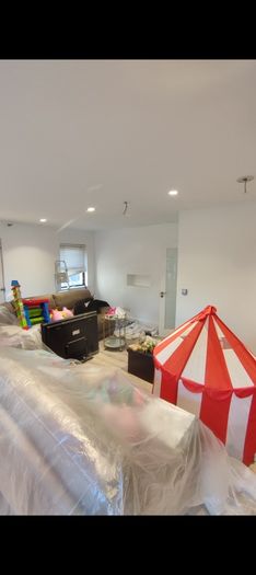 Painter | Interior | Great Prices, Quality Finish & Repairs