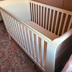 Mamas & Papas Mia Sleigh Cot Bed  White/Ivory