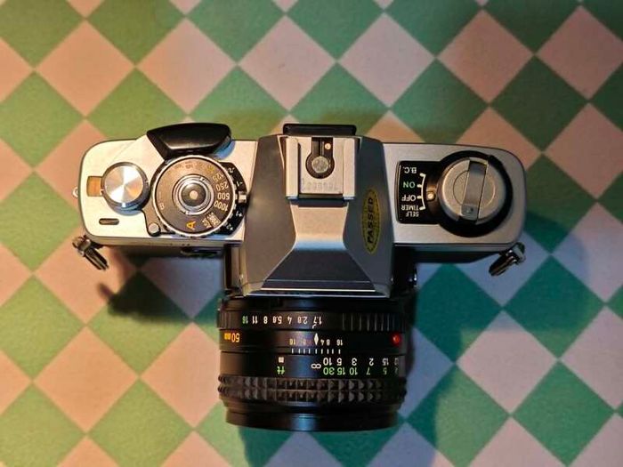 Minolta XG-1 (1983) + Lens MD Rokkor 50mm f1.7 - Serviced & Ready to Use SLR Film Camera