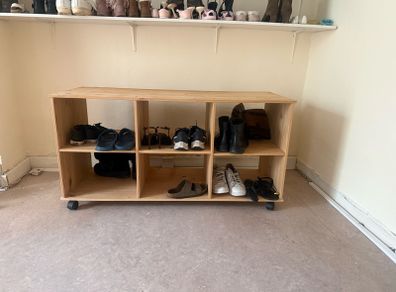 cubby shelving