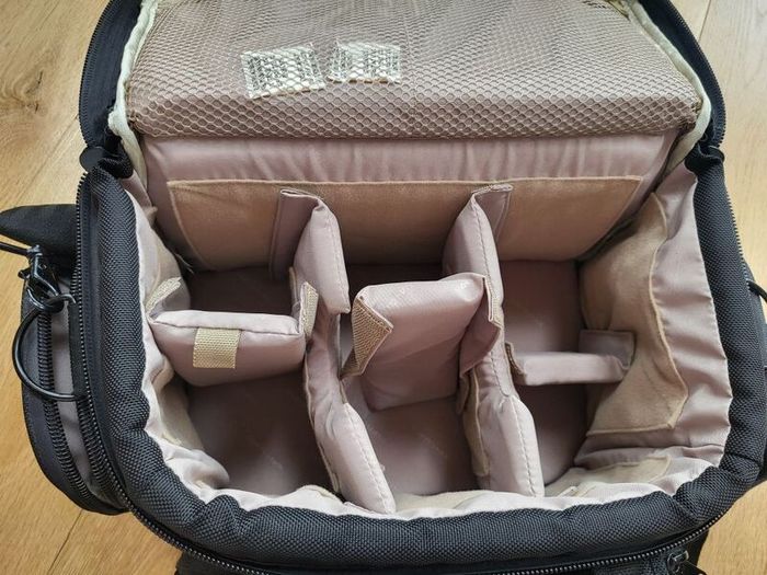 Vanguard camera bag