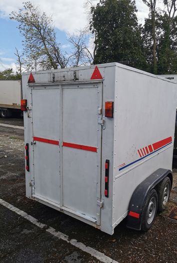 Twin axle Box trailer