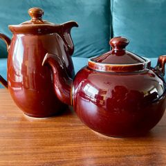 Denby Homestead Large Brown Ceramic  Nevadrip Teapot and Vintage Glazed Stoneware Coffee Pot