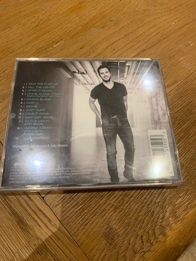 Luke Bryan / Kill the Lights